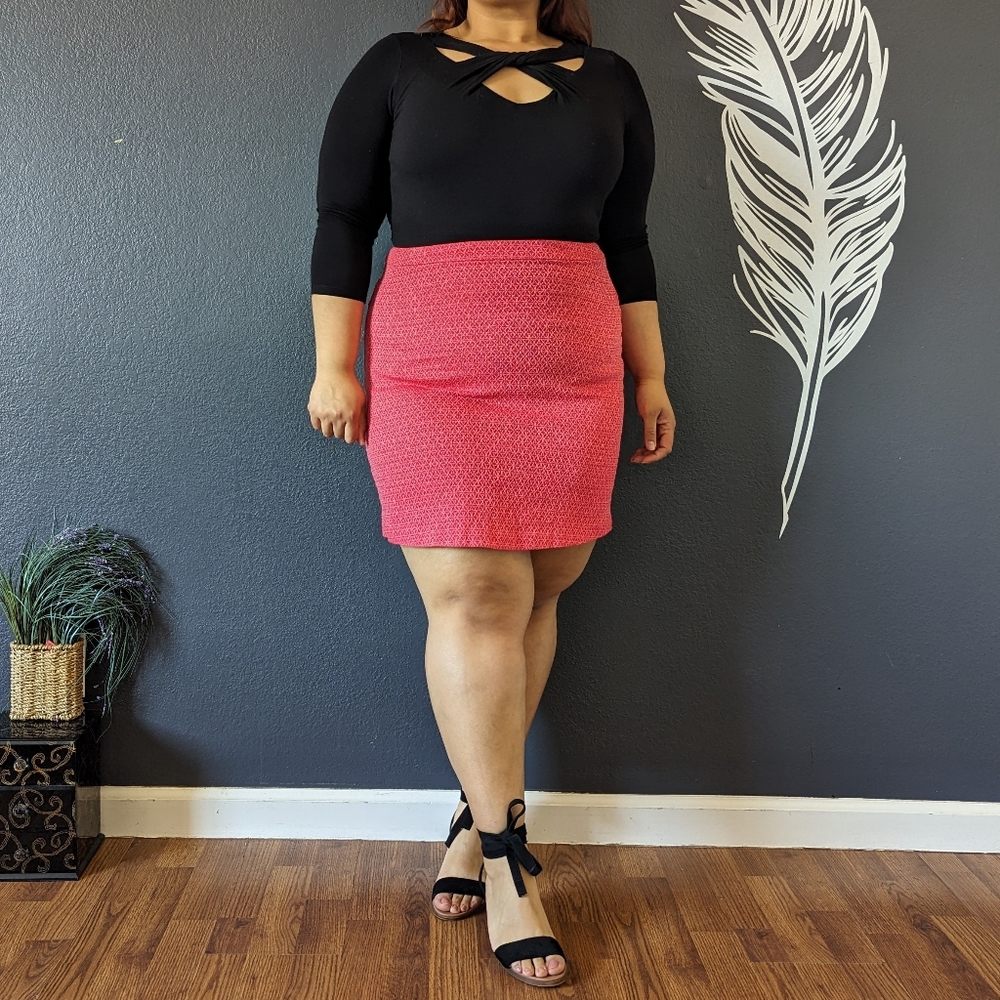 Margaret M Skirt